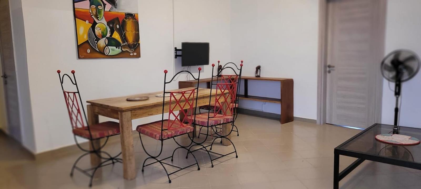 סומון Villa Saraba מראה חיצוני תמונה